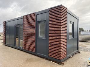 Living Container  8.0m x 3m